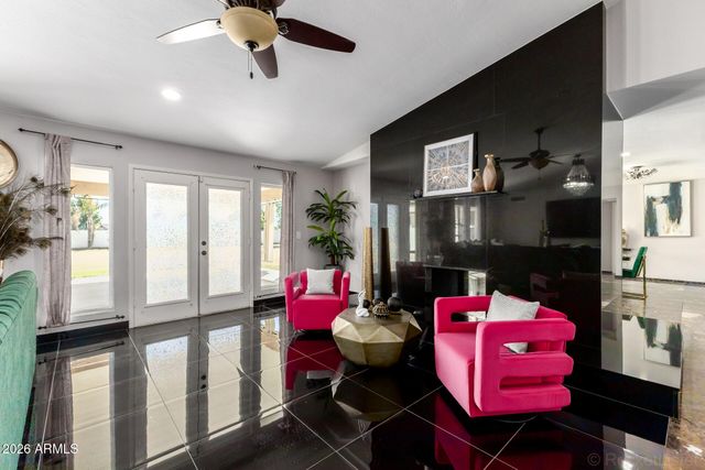 6625 W SWEETWATER Avenue, Glendale, AZ 85304