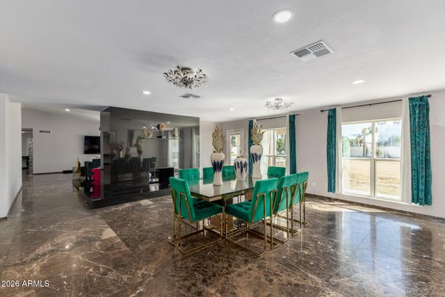 6625 W SWEETWATER Avenue, Glendale, AZ 85304