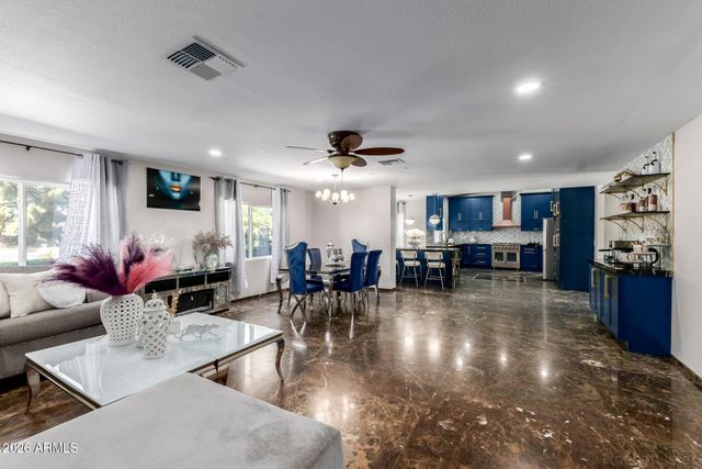 6625 W SWEETWATER Avenue, Glendale, AZ 85304