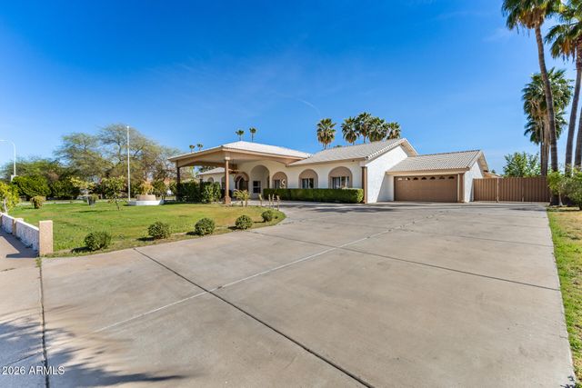 6625 W SWEETWATER Avenue, Glendale, AZ 85304