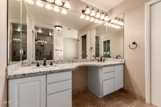 6625 W SWEETWATER Avenue, Glendale, AZ 85304