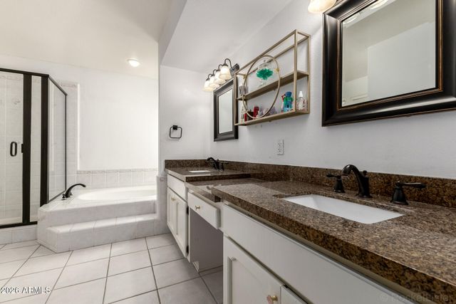 6625 W SWEETWATER Avenue, Glendale, AZ 85304