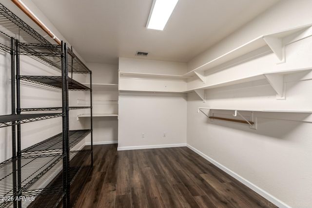 6625 W SWEETWATER Avenue, Glendale, AZ 85304