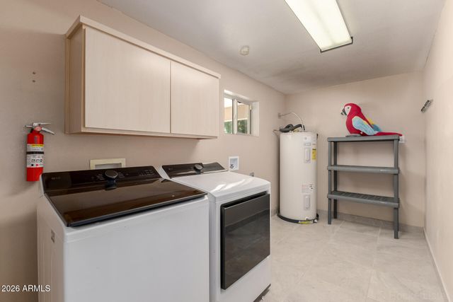 6625 W SWEETWATER Avenue, Glendale, AZ 85304