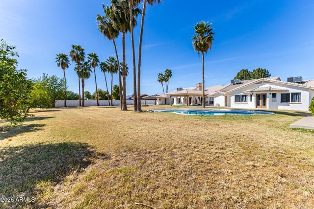 6625 W SWEETWATER Avenue, Glendale, AZ 85304