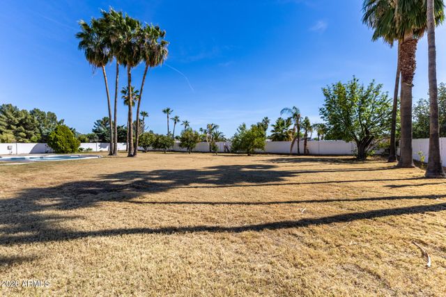 6625 W SWEETWATER Avenue, Glendale, AZ 85304