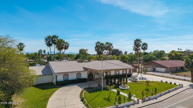 6625 W SWEETWATER Avenue, Glendale, AZ 85304