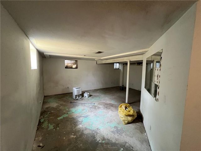 2027 N 42nd Street, Kansas City, KS 66104