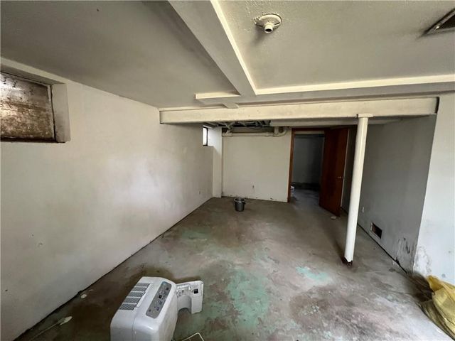 2027 N 42nd Street, Kansas City, KS 66104
