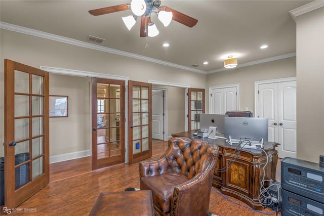 38 Golf Club Drive, Haughton, LA 71037