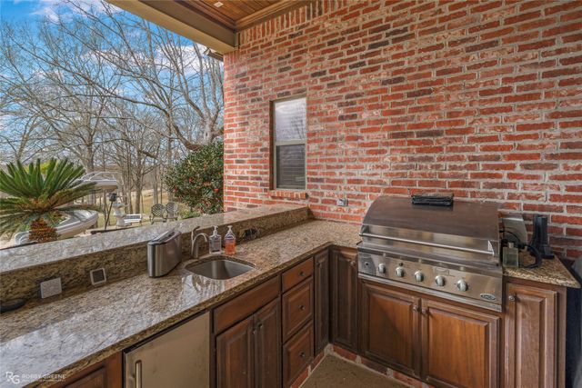 38 Golf Club Drive, Haughton, LA 71037