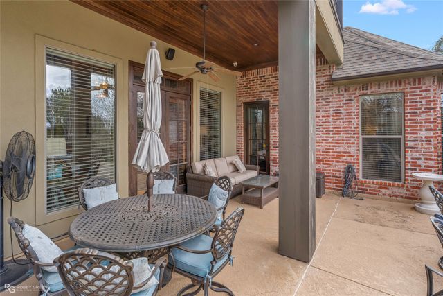 38 Golf Club Drive, Haughton, LA 71037