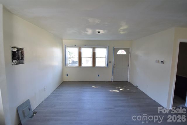 2546 Amber Crest Drive, Gastonia, NC 28052