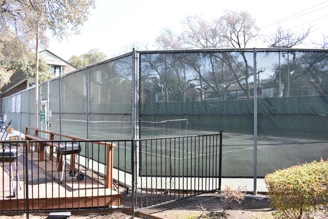 5981 Arapaho Road 603, Dallas, TX 75248