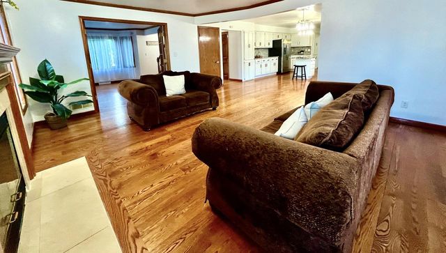 4480 W Terry AVENUE, Brown Deer, WI 53223