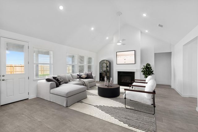 12119 Upper Meadows Avenue, Mont Belvieu, TX 77535
