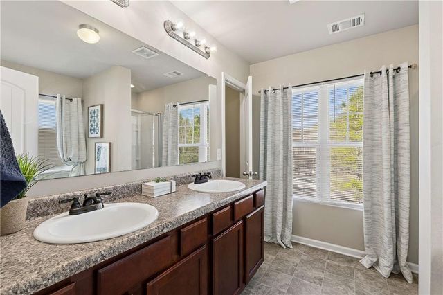 78 Valley Brook Court, Dallas, GA 30132