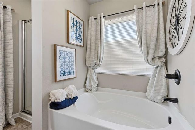 78 Valley Brook Court, Dallas, GA 30132