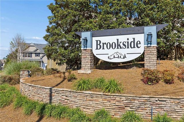 78 Valley Brook Court, Dallas, GA 30132