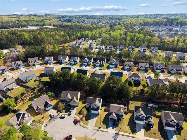 78 Valley Brook Court, Dallas, GA 30132