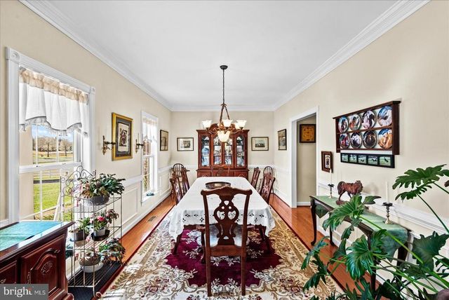 8032 MEADOWLAND DR, Locust Grove, VA 22508