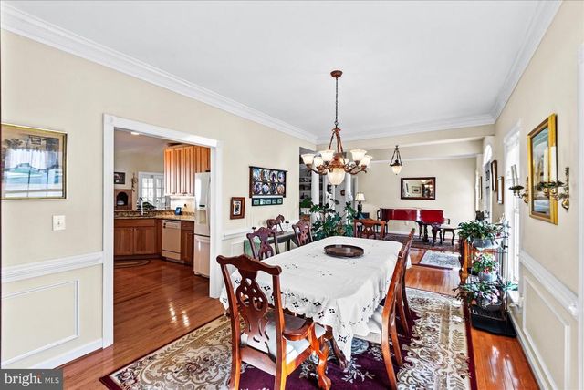 8032 MEADOWLAND DR, Locust Grove, VA 22508