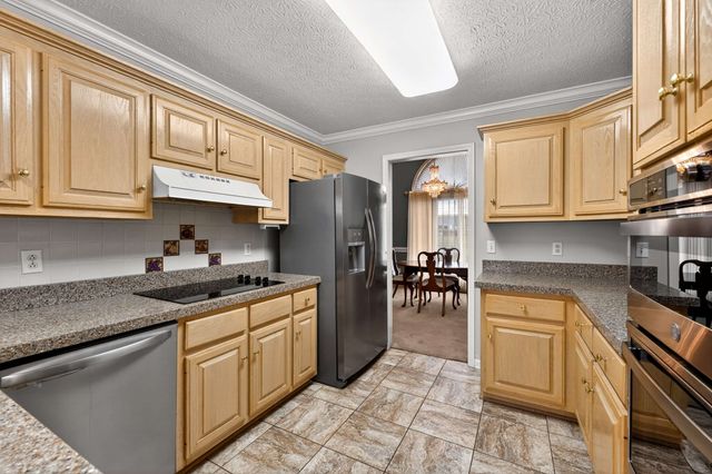 112 Covington Bend, White House, TN 37188