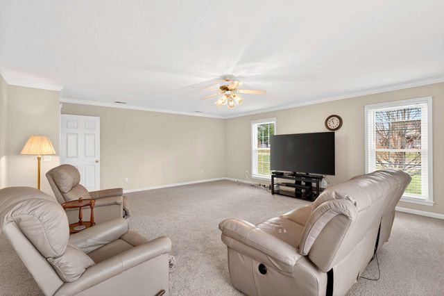 112 Covington Bend, White House, TN 37188