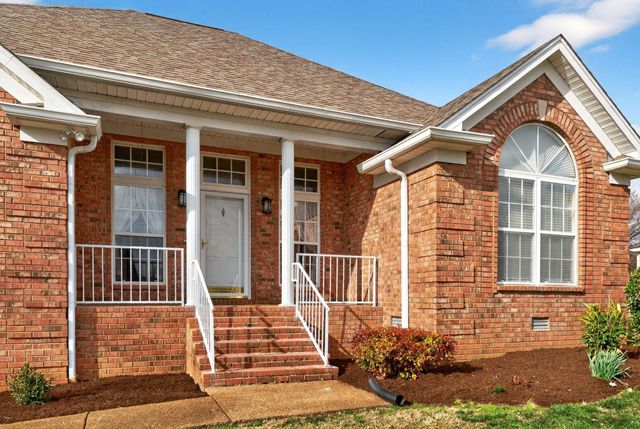 112 Covington Bend, White House, TN 37188