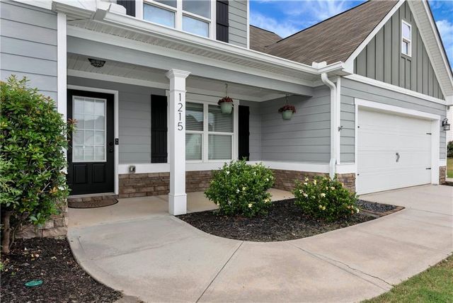 1215 Foster Road, Statham, GA 30666
