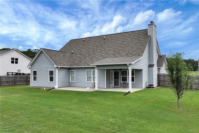 1215 Foster Road, Statham, GA 30666