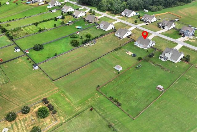 1215 Foster Road, Statham, GA 30666