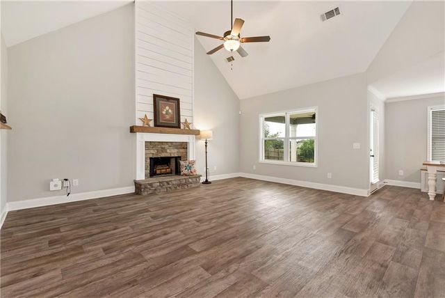 1215 Foster Road, Statham, GA 30666