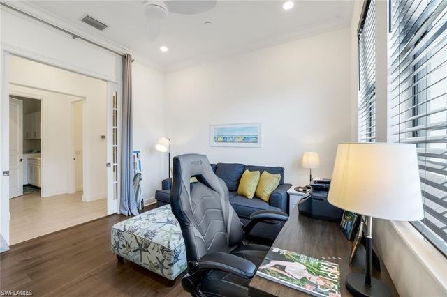 16374 Viansa WAY # 5302, Naples, FL 34110