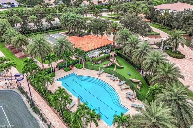 16374 Viansa WAY # 5302, Naples, FL 34110