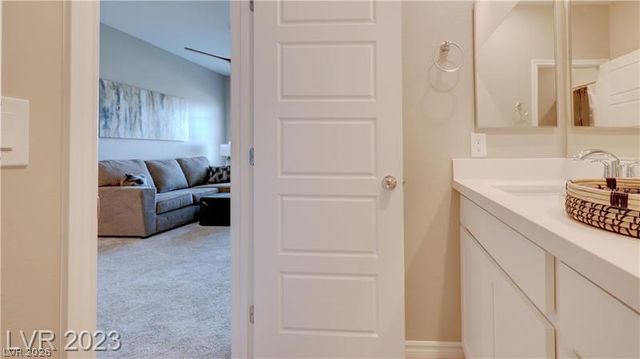 226 Callen Falls Avenue 1314, Henderson, NV 89011