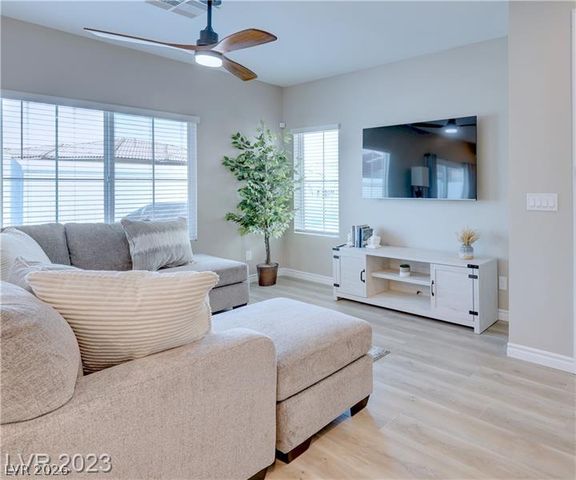 226 Callen Falls Avenue 1314, Henderson, NV 89011