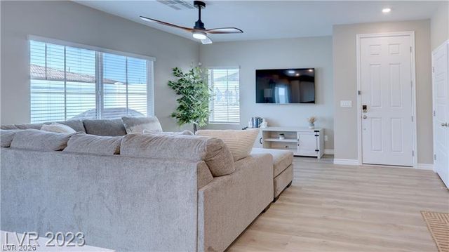 226 Callen Falls Avenue 1314, Henderson, NV 89011