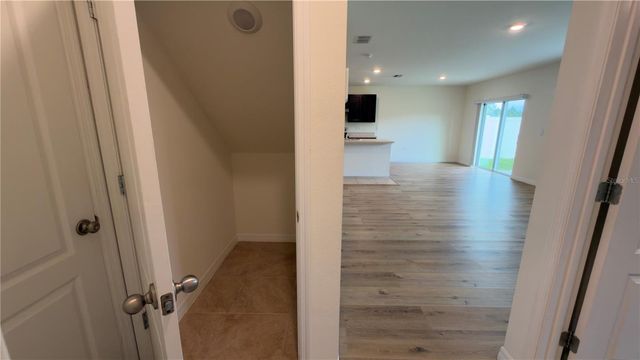 1487 FOX SQUIRREL DRIVE, Davenport, FL 33897