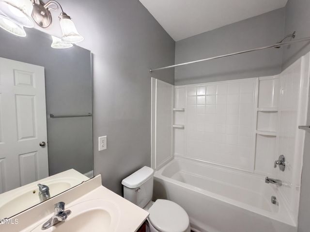 5073 Stonewood Pines Drive, Knightdale, NC 27545