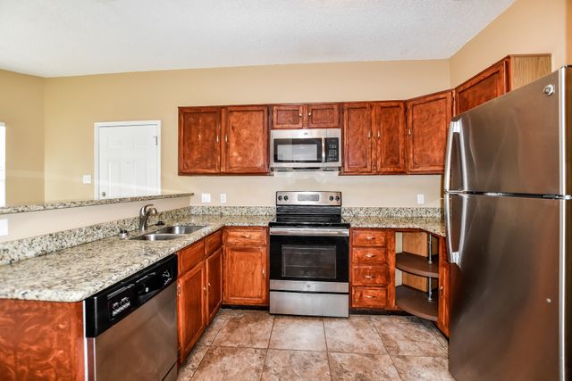 2425 Ithaca Drive, Mesquite, TX 75181