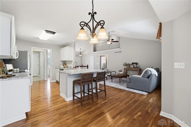 55 Antrim Dells, Springboro, OH 45066