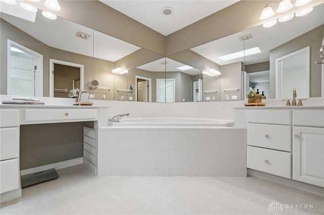 55 Antrim Dells, Springboro, OH 45066