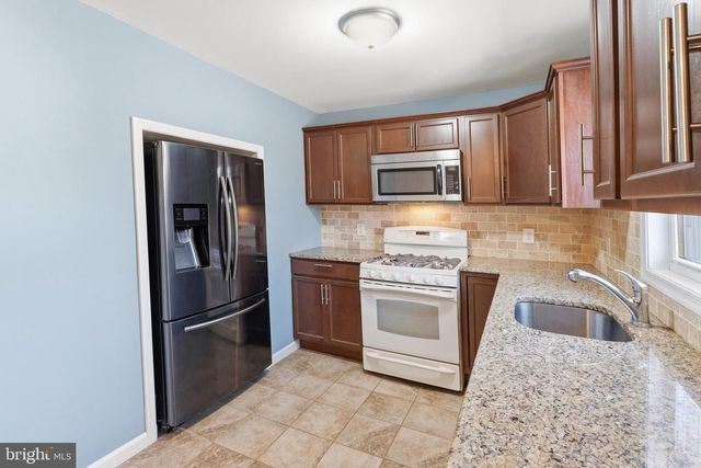 151 UNEXPECTED RD, Newfield, NJ 08344