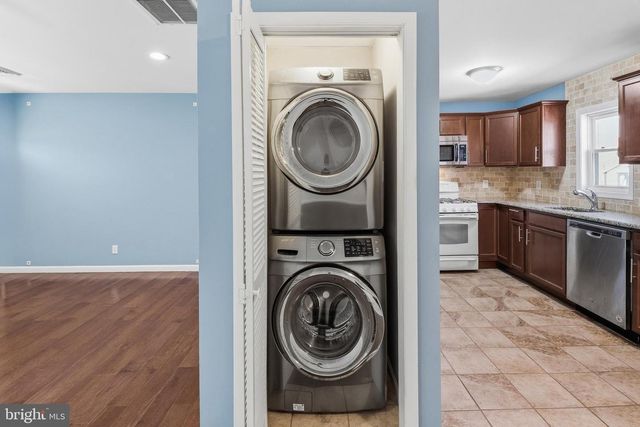 151 UNEXPECTED RD, Newfield, NJ 08344