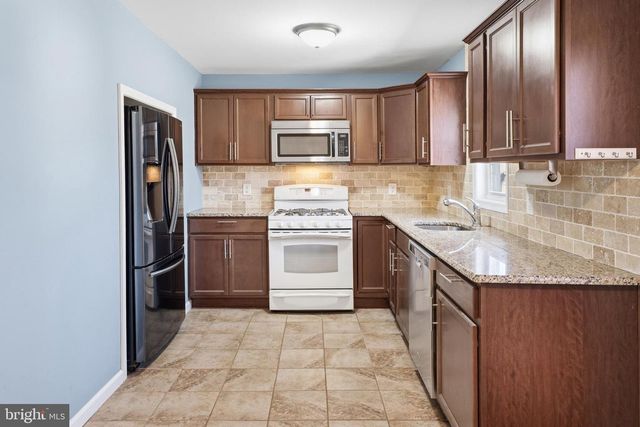 151 UNEXPECTED RD, Newfield, NJ 08344