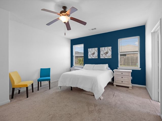 406 Lake Street, Red Oak, TX 75154