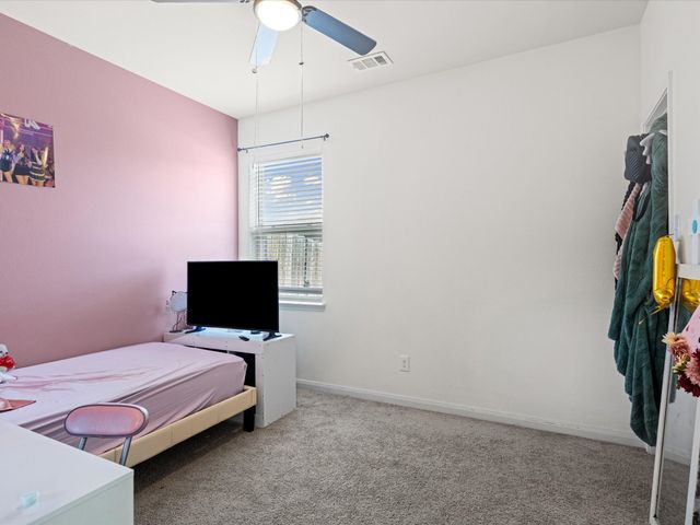 406 Lake Street, Red Oak, TX 75154