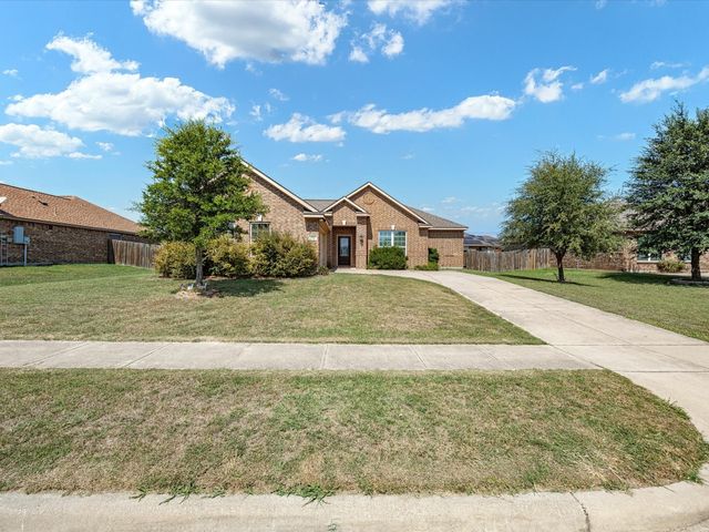406 Lake Street, Red Oak, TX 75154