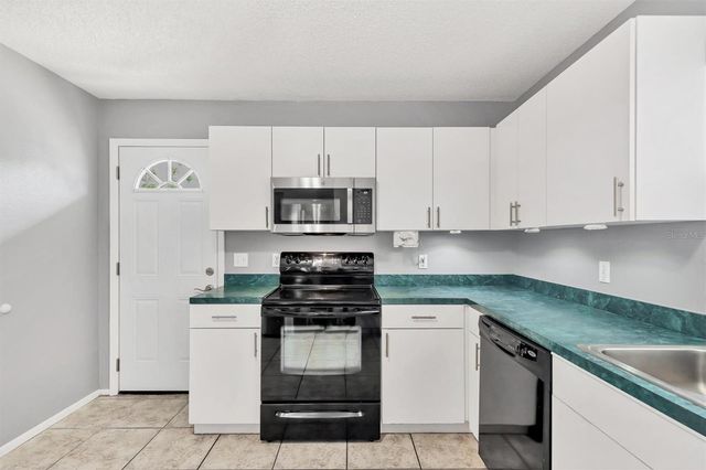 2715 52ND AVENUE TERRACE W, Bradenton, FL 34207